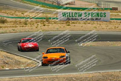 media/May-31-2025-CalClub SCCA (Sat) [[2c1a04e1ee]]/Qualifying/Group 5/Turn 4/